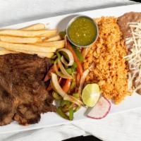 Plato de Carne Asada · Seasoned carne asada, grilled onions and bell peppers. Served with a side of fries.