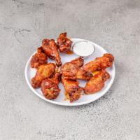 10 Buffalo Wings · Served with celery and 1 dressing.