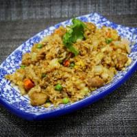 I4. Chicken Fried Rice（鸡肉炒饭） · Green Peas, Carrot, Onion, Scallion, Egg