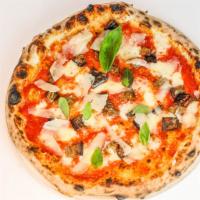Pizza alla Parmigiana · 

San Marzano tomato, mozzarella di bufala from Npoli, fried eggplant, garlic, shaved Parmig...