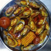 Green Mussel · Half Lb. of Green Mussel or 1 Lb. of Green Mussel. Serve with 1 corn and 2 potatoes.