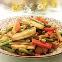 Sauteed Snap Pea W. Yam W. Lotus 甜豆淮山炒藕条 · sauteed snap pea stir-fried with yam and lotus  