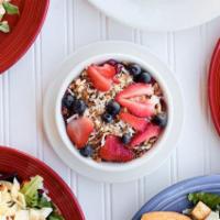 Housemade Granola Bowl · Vanilla yogurt, topped with fresh fruit & housemade granola.