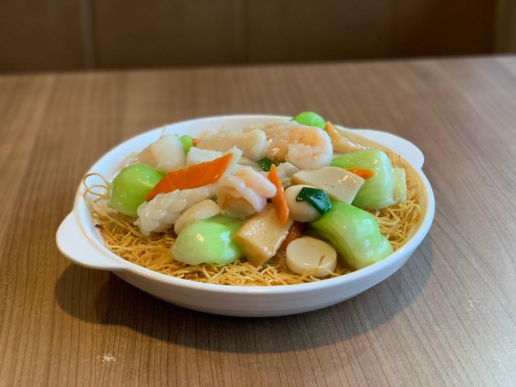 House Special Chow Mein · Add crispy noodle for an additional charge.