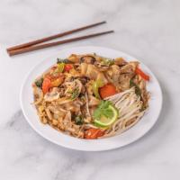 50. Pad Kee Mao Noodle · Drunken noodle. Pan fried wide rice noodle, eggs, onion, bell peppers, tomatoes, mushroom an...