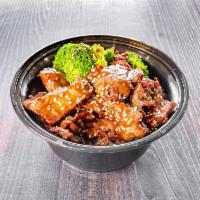 Teriyaki Beef Bowl · grilled beef, steam broccoli, top with Teriyaki sauce and sesame