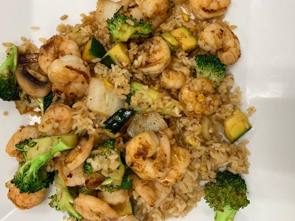 Shrimp Fried Rice · Served with shrimp, rice, onion, zucchini, broccoli and mushroom.