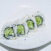 Cucumber Roll  · 6 pieces.