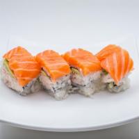 Smoke Alaskan Roll · Crabmeat, avocado, and cucumber topped with smoked salmon.