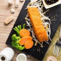 Salmon Teriyaki · Filet of Atlantic salmon and broccoli.