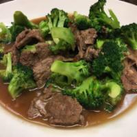 30. Pad Kana Dinner · Stir fried broccoli and garlic.