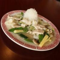 Moo Goo Gai Pan · Served with choice of rice and an eggroll.