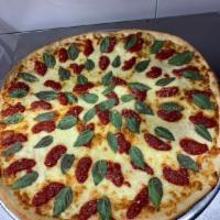 Fresh Mozzarella Pizza · 