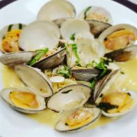 Zuppa Di Clams · With your choice of sauce.