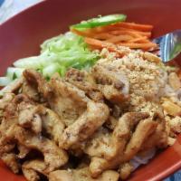 Grilled Chicken with Vermicelli · 