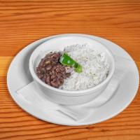 Arroz con Caraotas · Rice and beans. 