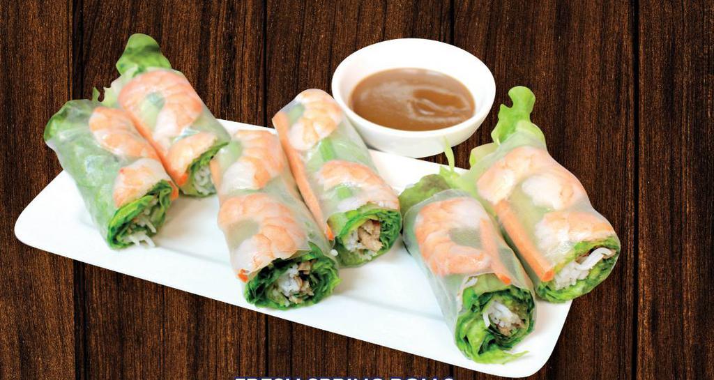 Goi Cuon · Fresh spring rolls with shrimp and grilled pork. 