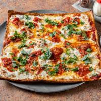 Grandpa Pie · Thin crust with fresh mozzarella, basil, marinara sauce & light garlic.