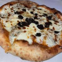 Robiola Tartufo Pizza · Black truffle.