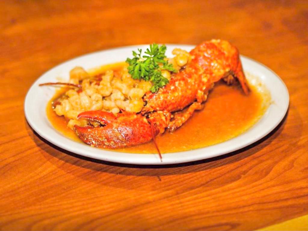 Lobster Stuffed with Shrimp in Garlic Sauce · 2 sides.