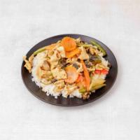 E1. Thai Basil Entree · Sauteed with green bean, bell peppers, onions, mushrooms, carrots, chili and fresh basil. Sp...