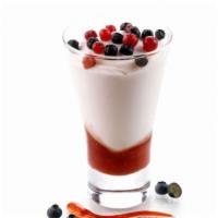 Coppa Yogurt and Berries · 