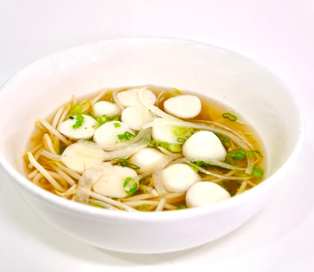 Fish Balls Soup · Fish balls soup, comes with beansprout and scallion.