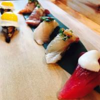 Chef's Tasting sushi 6PC · Leave everything to Chef