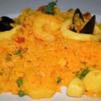Arroz con Mariscos Platter · Seafood rice.