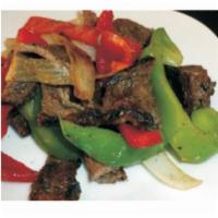 Fajita with Carne Asada · Grilled meat, onion, red and green bell pepper and gratin with cheese.