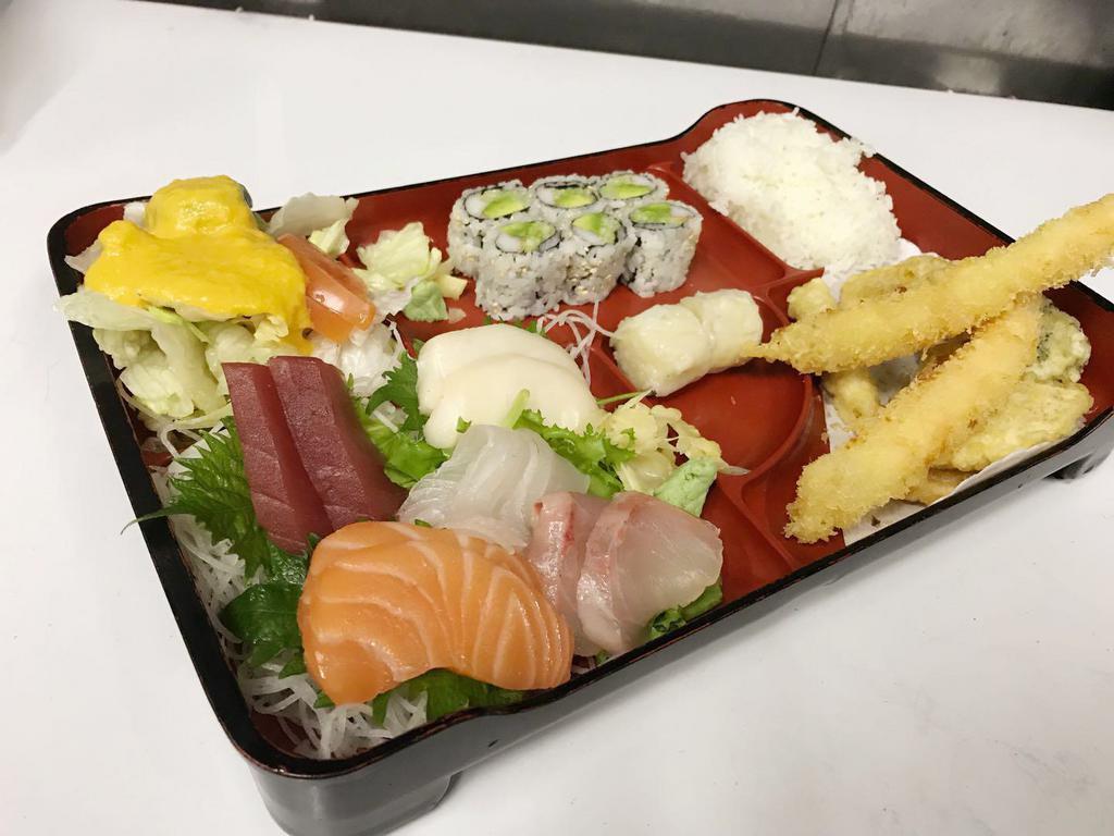 10 Piece Sashimi Dinner Box · 
