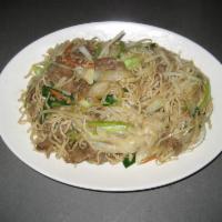 Beef Chow Mein · Does not include rice.