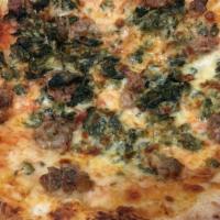 Salsiccia e Rapini Pizza · Sausage, broccoli, tomato, smoked mozzarella and garlic.