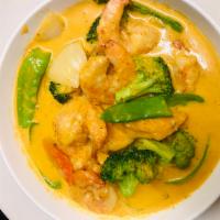Panang Curry · Onions, broccoli and snow peas. Spicy. (Gluten free)