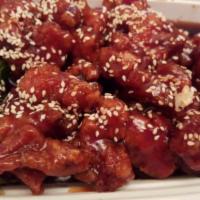 C15. Sesame Chicken Combo · Served with pork fried rice and an egg roll. Hot and spicy.