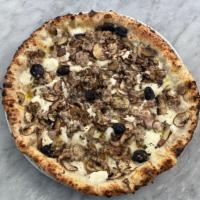 cremini mushroom · fior di latte mozzarella / sausage / garlic / thyme / pecorino / salt-cured olives