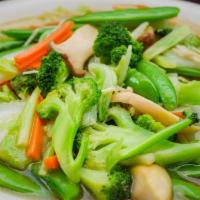 Mixed Vegetables ผัดผักรวม · Choice of meat stir-fried with mixed vegetables in light garlic sauce. 