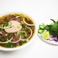 H6. Beef Vermicelli in Spicy Soup · Bun bo hue.
