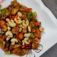 Chicken with Cashew Nuts · White meat.