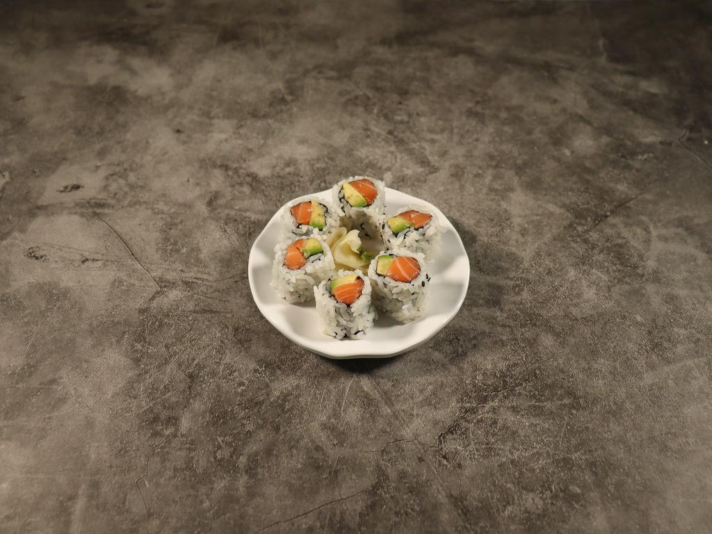 R4. Salmon and Avocado Roll · 