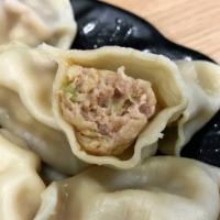31. Cabbage Pork Dumpling 白菜豬肉 (10pc) · 10 pieces