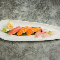 Sushi Appetizer · 5 pieces of chef choice sushi.