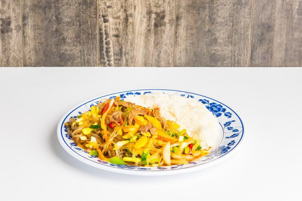 14. Rice with stir-fried glass  noodle (잡채밥) · Stir-Fried Glass Noodle with Veggie (Glass Noodle, Carrot, Bell Pepper, Onion, Mushroom)