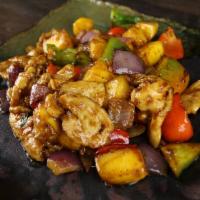10. Mango Chicken · Stir-fried onion, mango and bell peppers with chef special sauce. Served with tom kah kai so...
