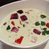 20. Green Curry · Green curry with basil, onion, potatoes, bell pepper and coconut milk. Served with tom kah k...