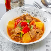 Carne Guisada · Beef stew.
