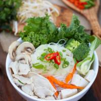 P10. Chicken with Vegetable · Chicken, broccoli, tofu, mushroom, carrot, bok Choy and kale
