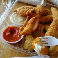 Side Sampler · Includes mozzarella sticks, poppers, dynabites and chicken fingers.