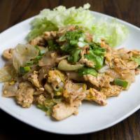 P5. Kua Gai · FLAT NOODLE  stir-fried with egg, lettuce in light soy sauce and sesame oil.