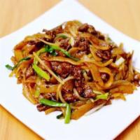 Beef Chow Fun Bundle · Stir fried vegetables and noodles.